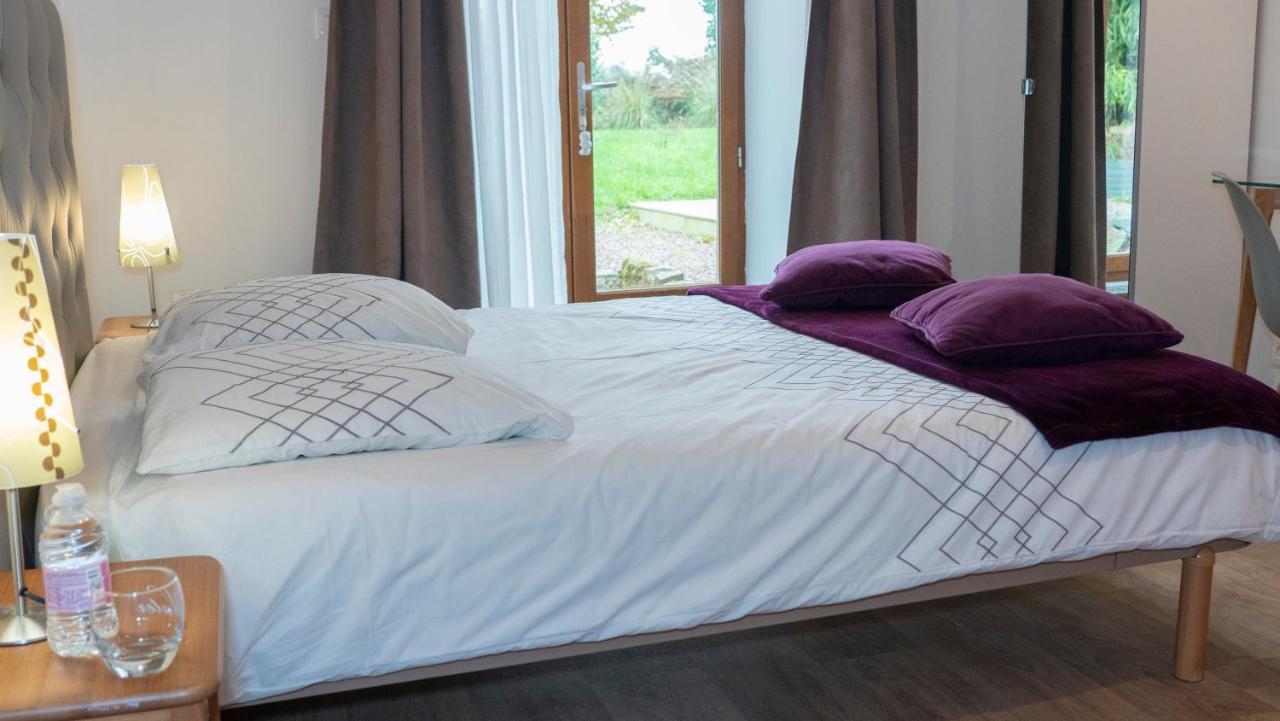 Bed and Breakfast Domaine De La Basse Orme Les Iffs Exteriér fotografie