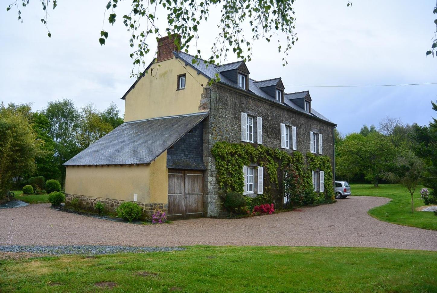 Bed and Breakfast Domaine De La Basse Orme Les Iffs Exteriér fotografie