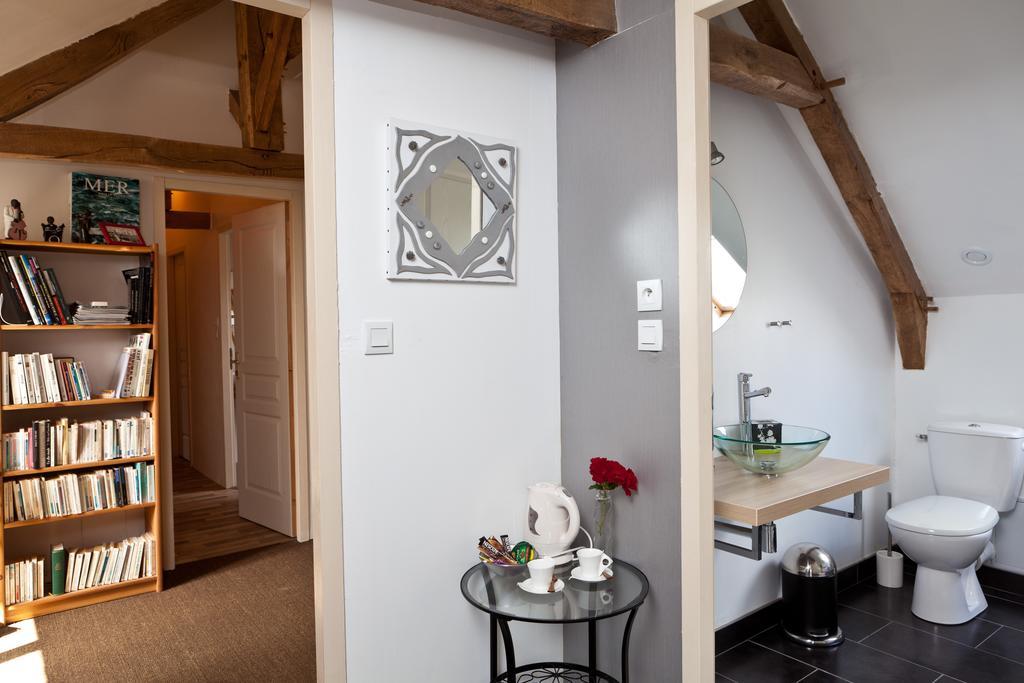 Bed and Breakfast Domaine De La Basse Orme Les Iffs Pokoj fotografie